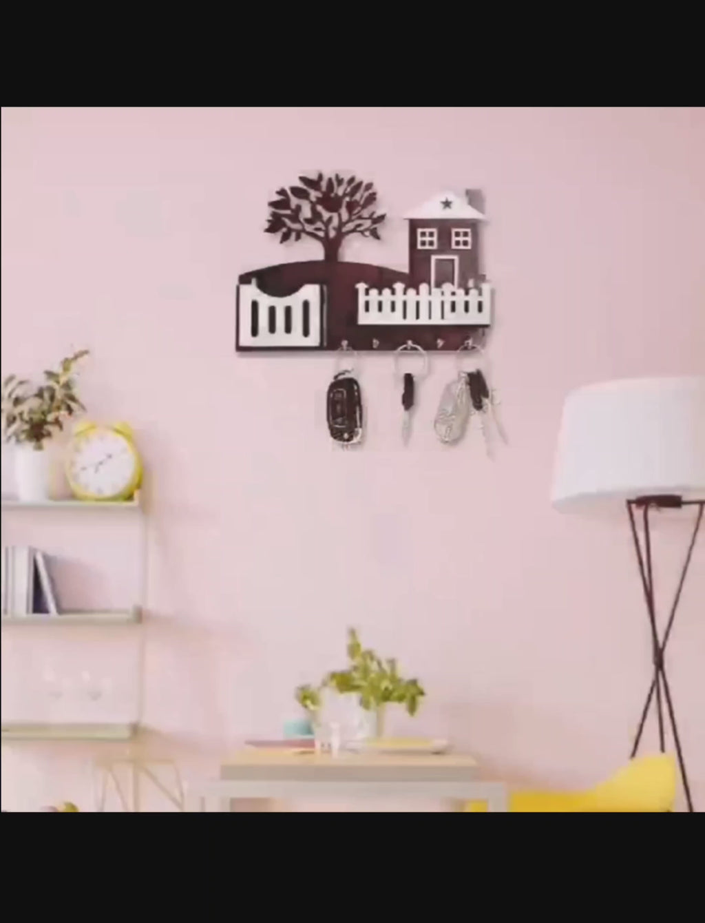 Wooden Entryway Key Holder with Tree Art